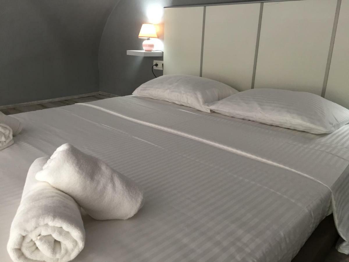 Amfora Apartment Опатия Екстериор снимка